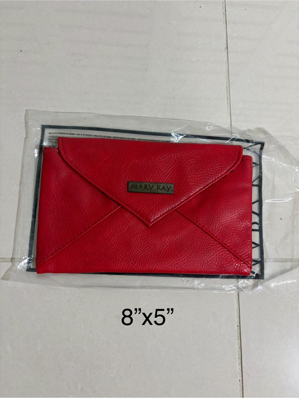 Mary Kay Bright Red Faux Leather make-up bag or wristlet clutch
